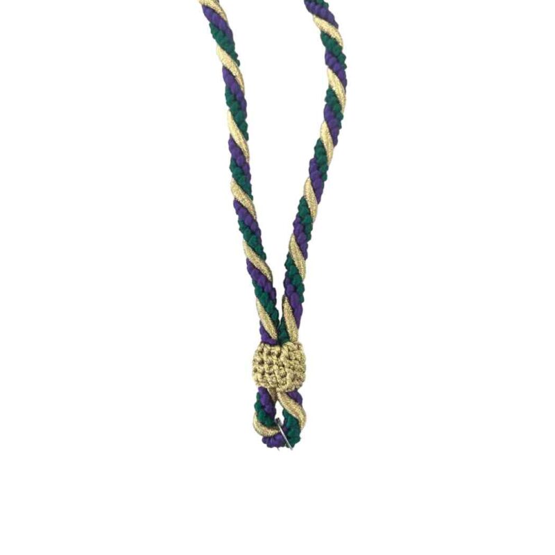 Fotografía de un cordón medalla de Esperanza de Triana, trenzado de tres cabos.